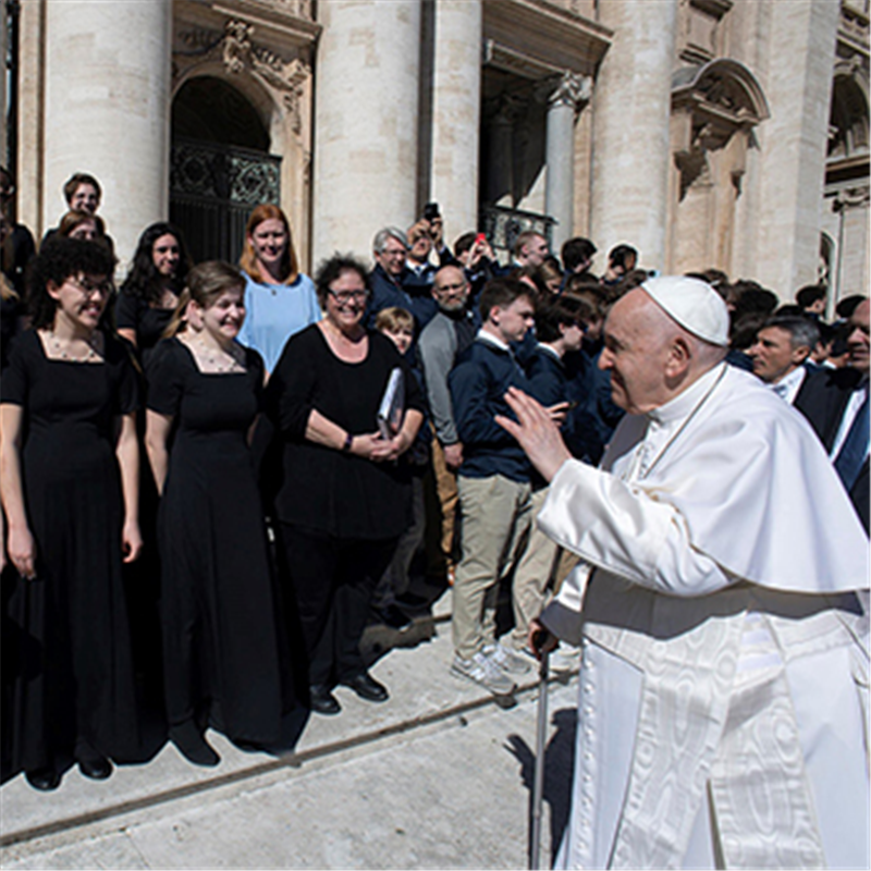 Rosati-Kain chorus shares God’s gift of music with Pope Francis during spring break pilgrimage to Rome