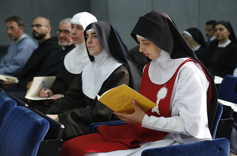 Vatican Issues New Rules For Communities Of Contemplative Nuns Articles Archdiocese Of St Louis